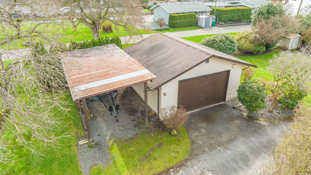 The Lake Stevens Waterfront Estate