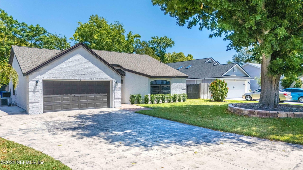 315 PHEASANT Run