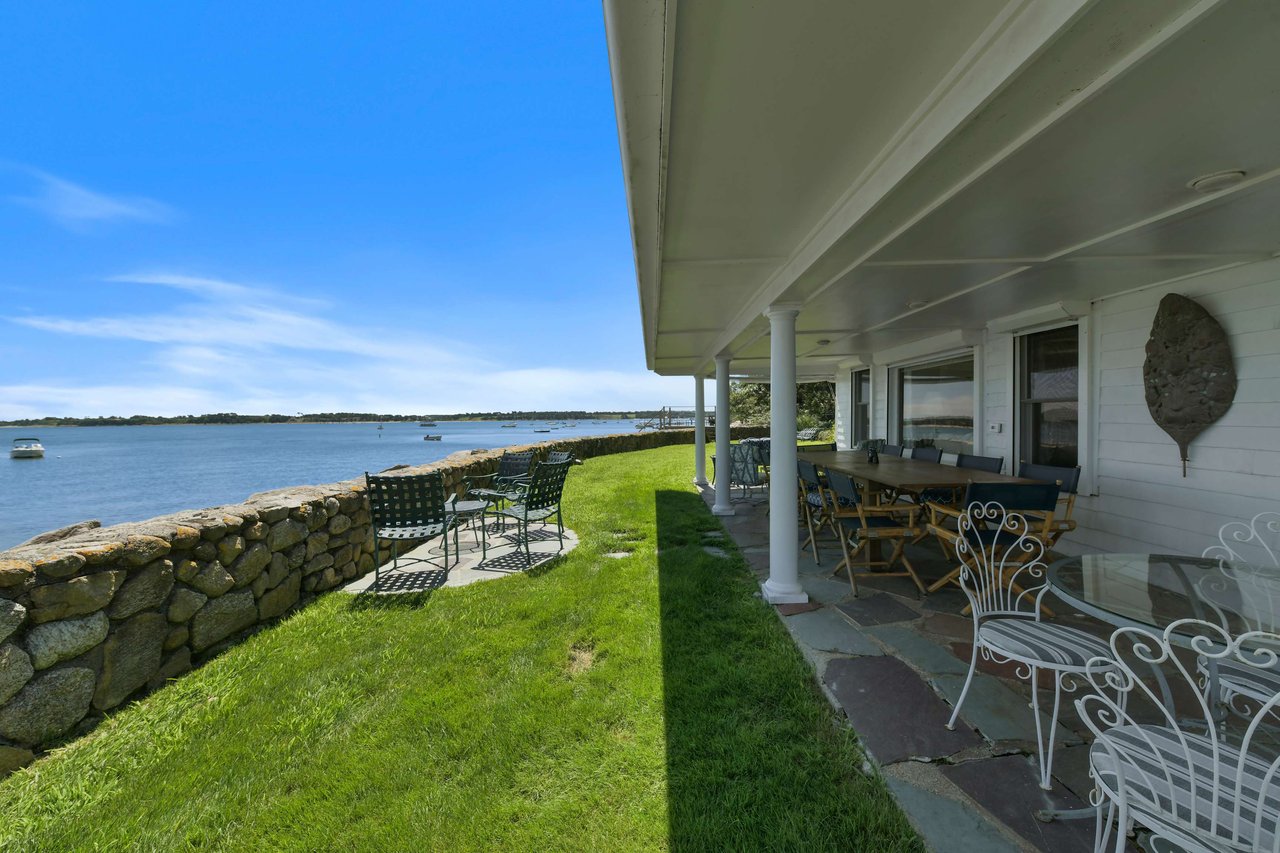 Waterfront on Little Pleasant Bay