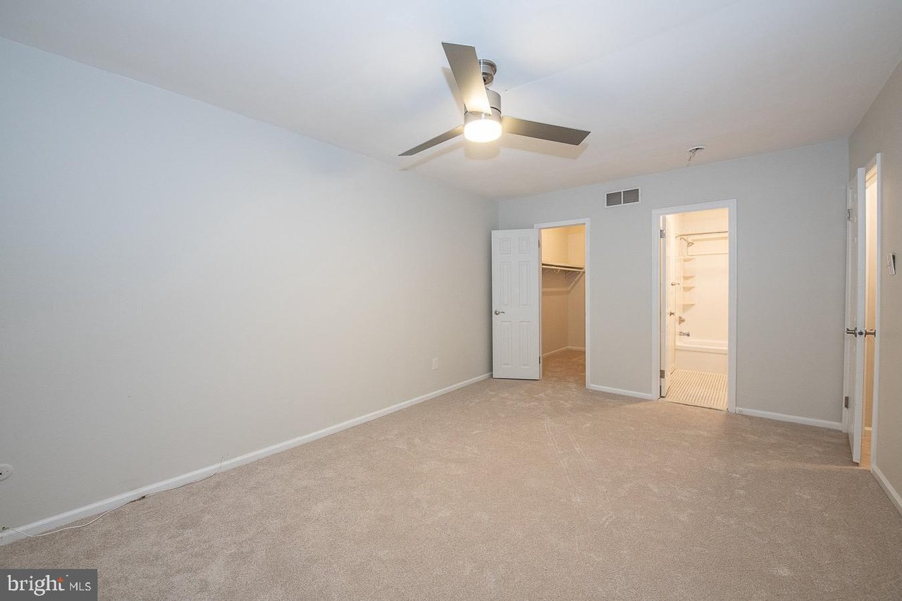 82 Woodbine Way
