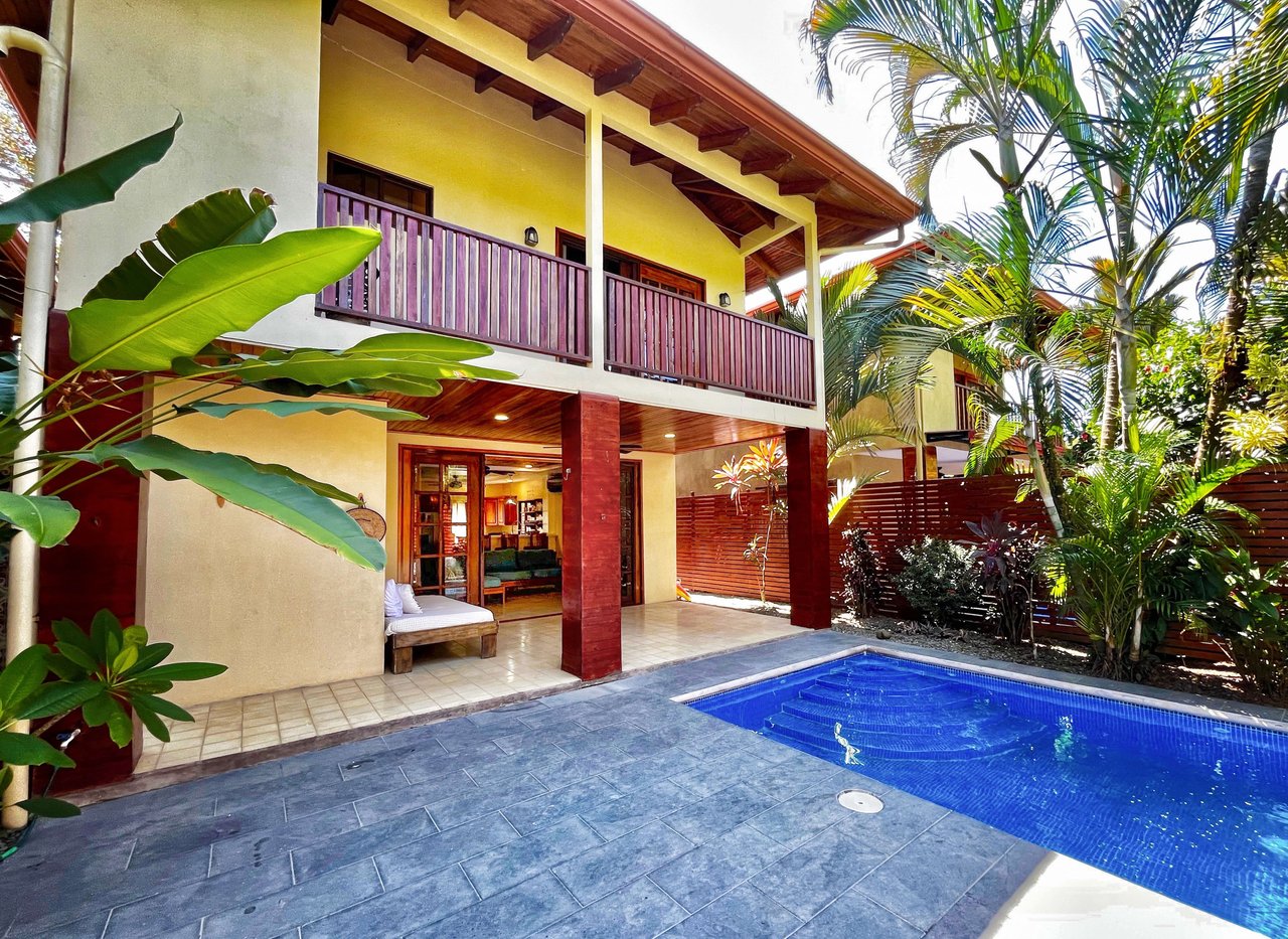 0.04 ACRES – 3 Bedroom Villa Just 2 Minutes Walking Distance To Dominical Beach!!!