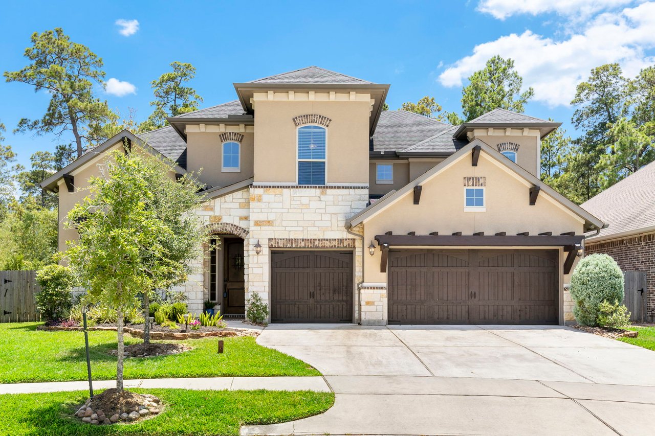 The Perfect Home in Falls at Imperial Oaks- Sold! 