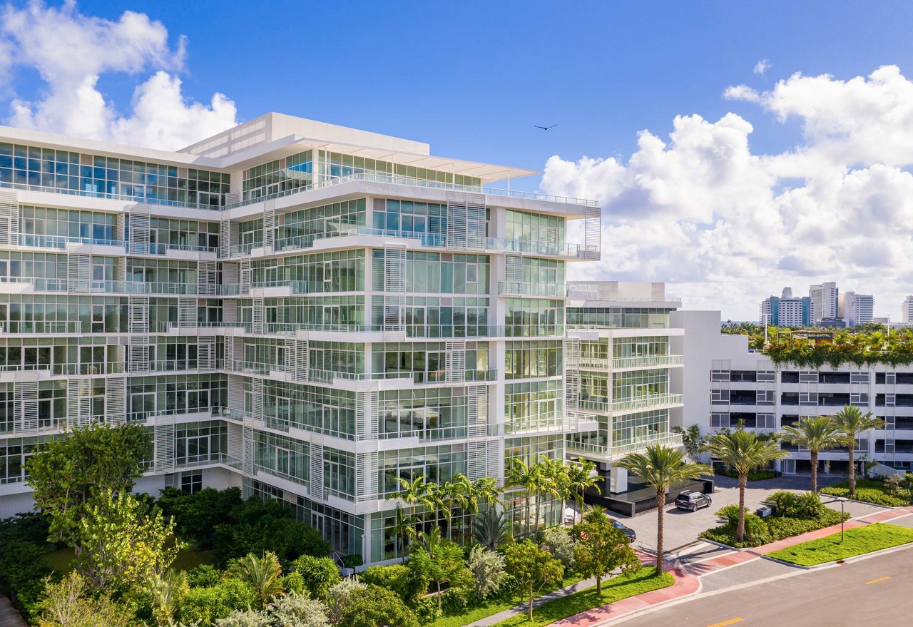 Ritz Carlton Miami Beach Residence 