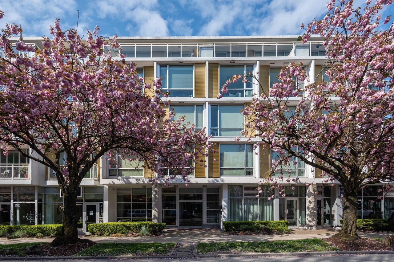 416-1635 W 3rd Ave