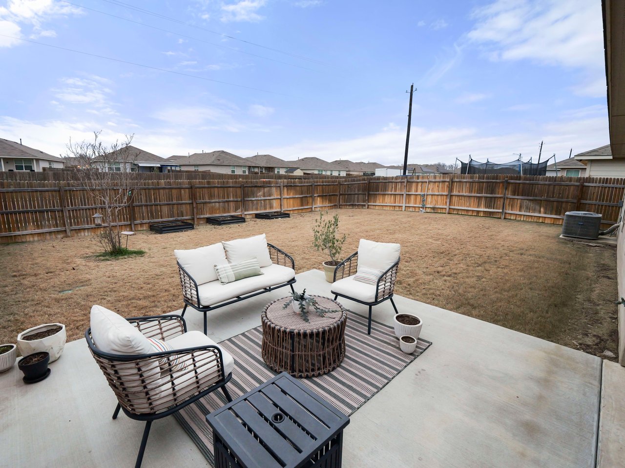 15004 Ben Davis DR