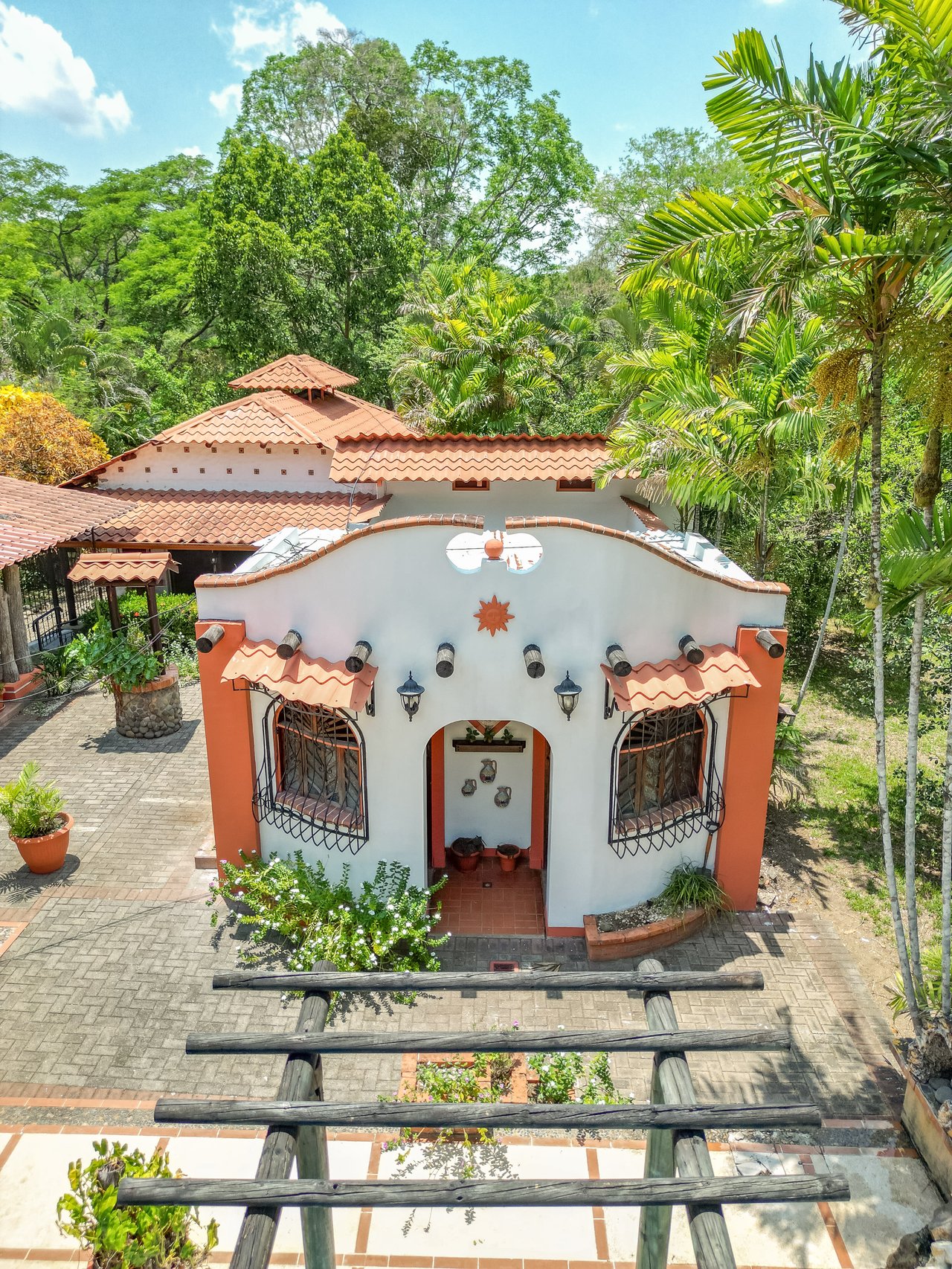 Hacienda Orotina | A Masterpiece of Serenity!