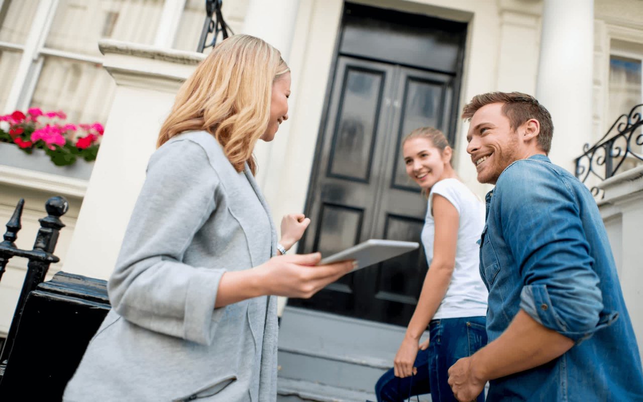 House Hunting in 2023? Keep These 5 Things in Mind