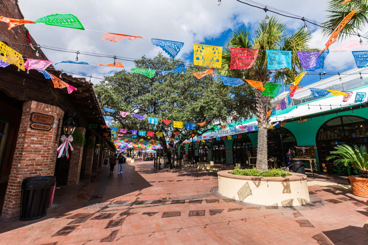 Explore The Market Square