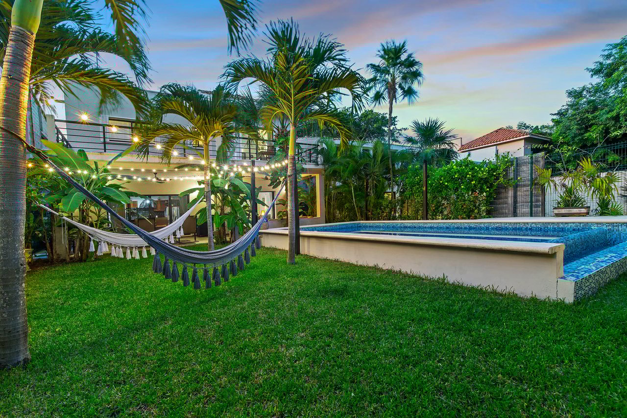  Puerto Aventuras modern 4 bedroom Villa for Sale/ Pool Hammak