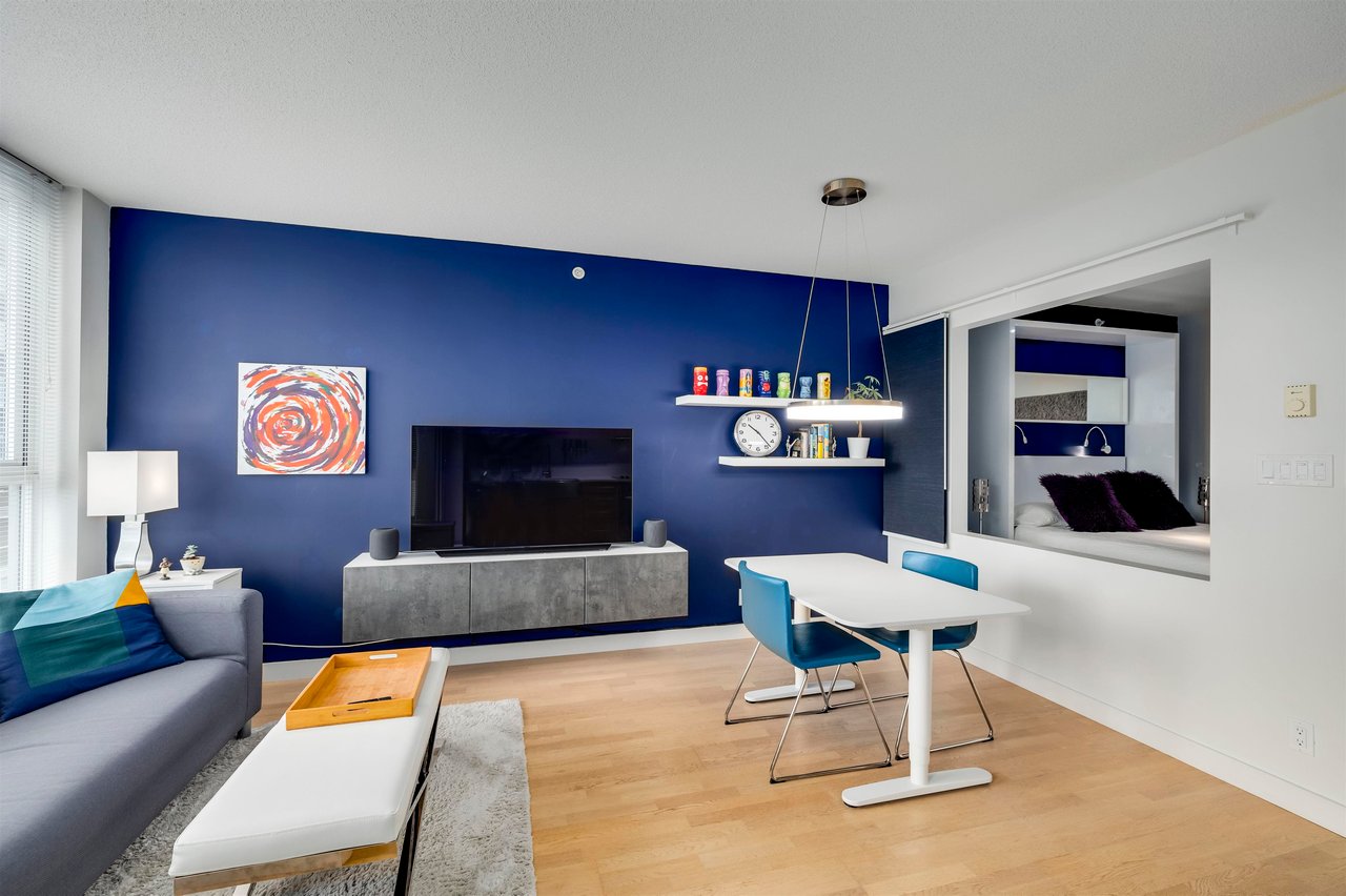 706-251 E 7th Ave