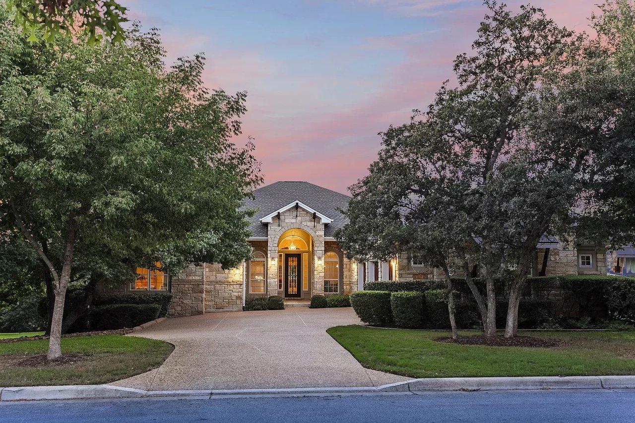 1925 Wimberly Ln