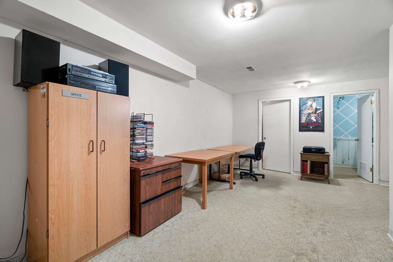 SOLD: Most Sought After St. Andrews Enclave
