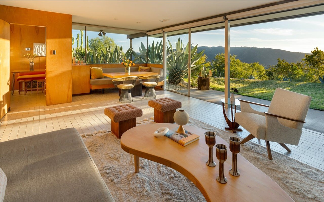 Flea wants $9.8 million for La Crescenta stunner