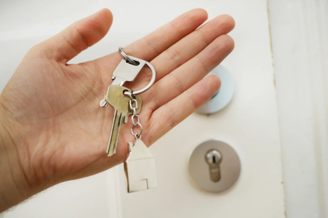 3 Tips for Buying and Selling Simultaneously