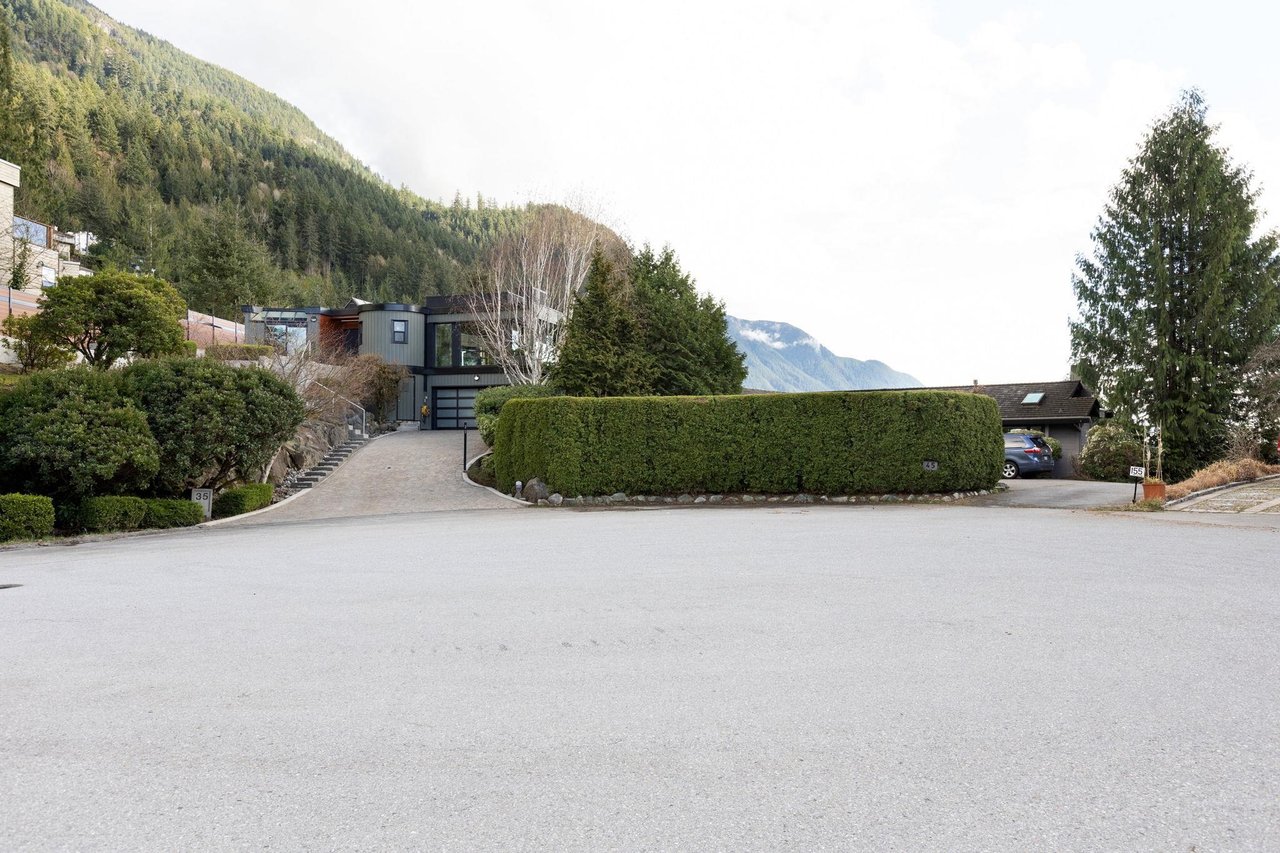 35 Periwinkle Pl