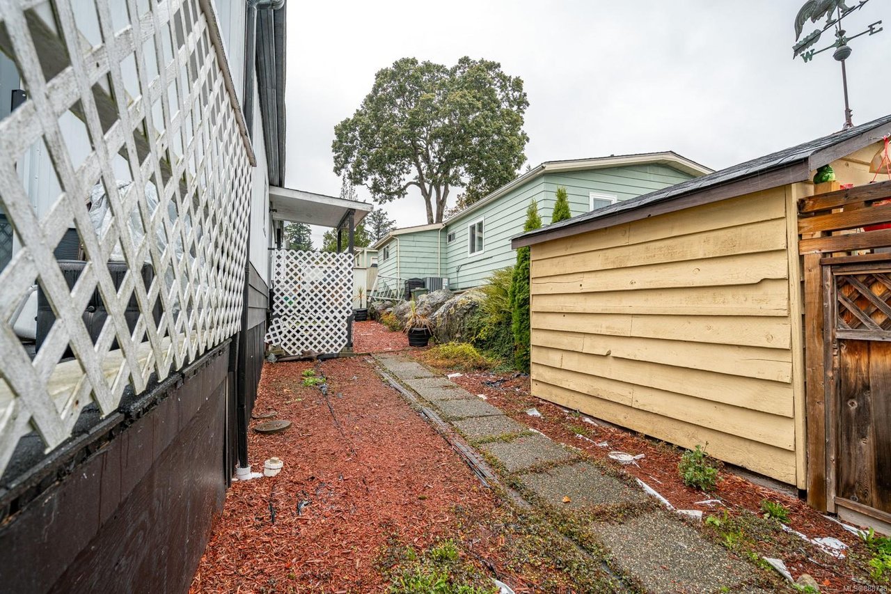 51-1498 Admirals Rd, View Royal