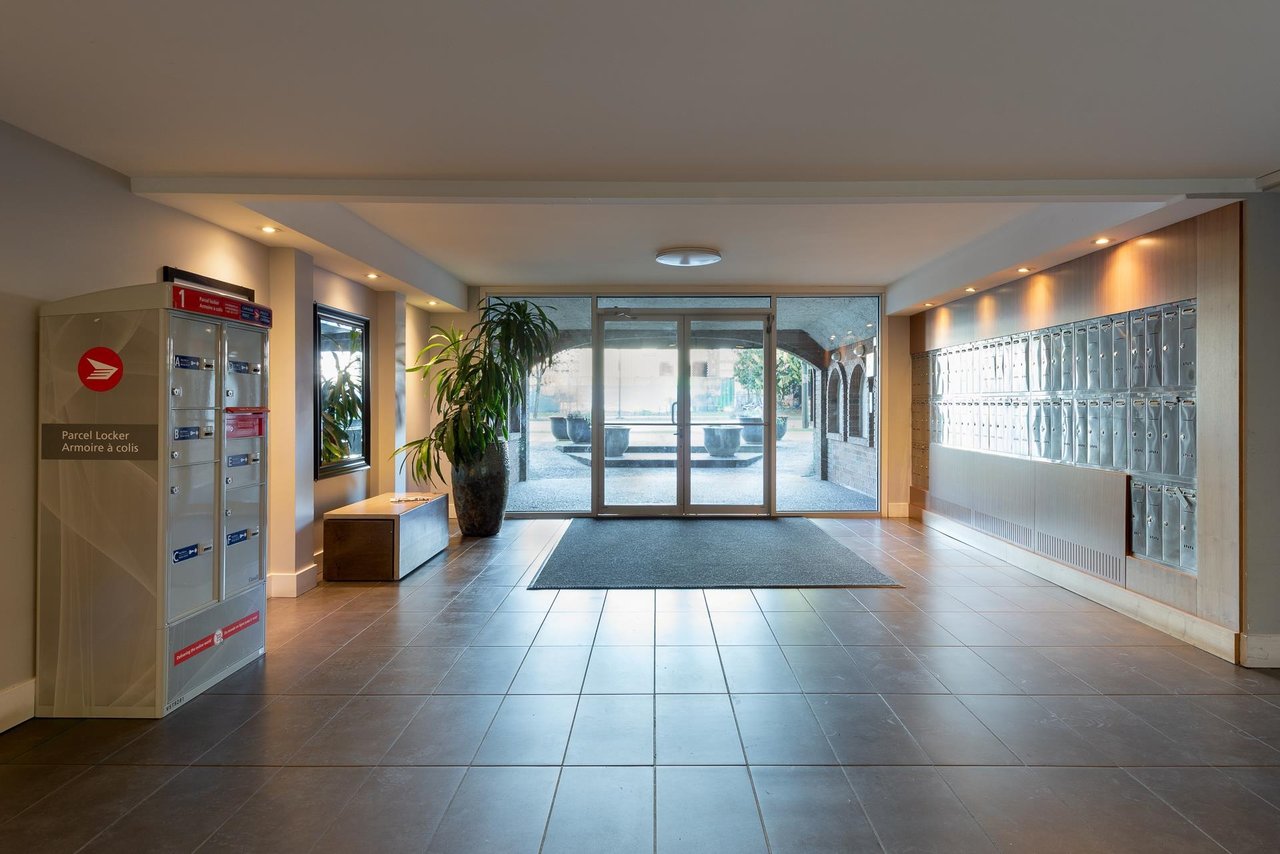 809-756 Great Northern Way, Vancouver