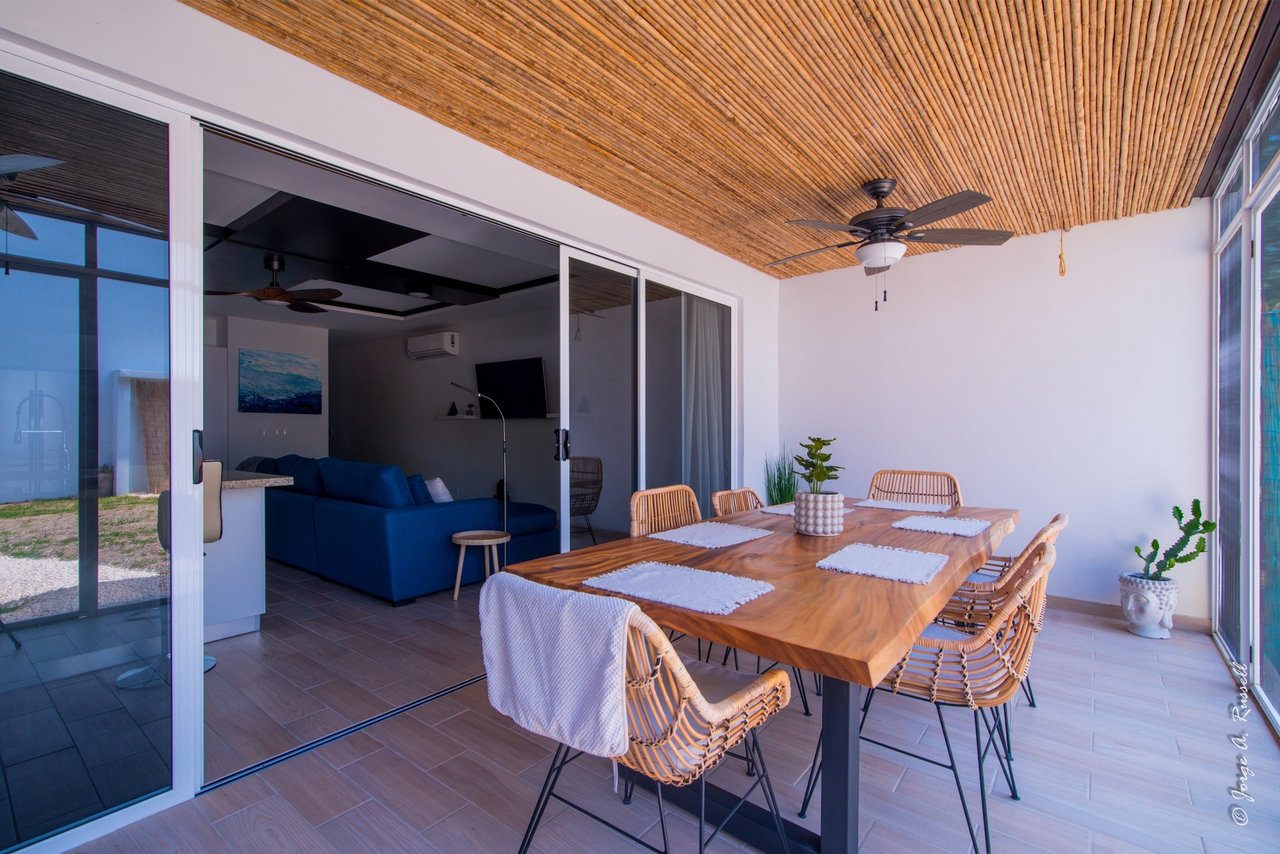 Tropical Income Generating Villa, Jaco, Puntarenas