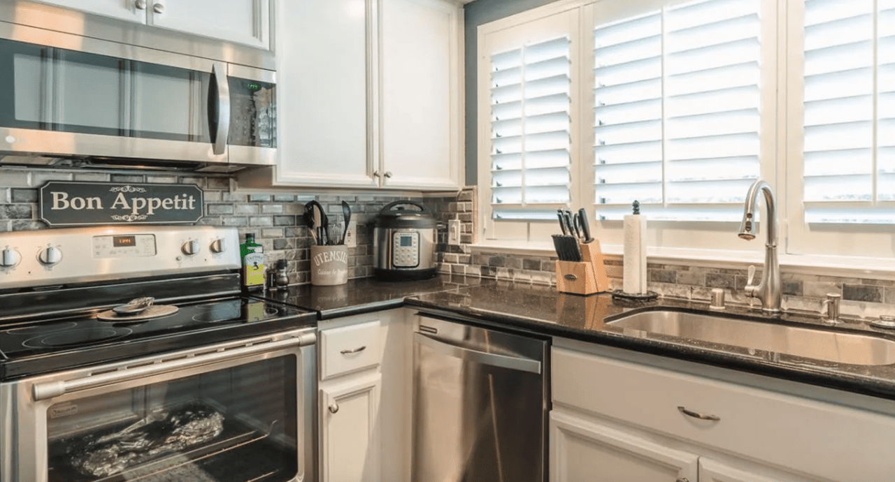 5 Tips for Staging Your Kitchen