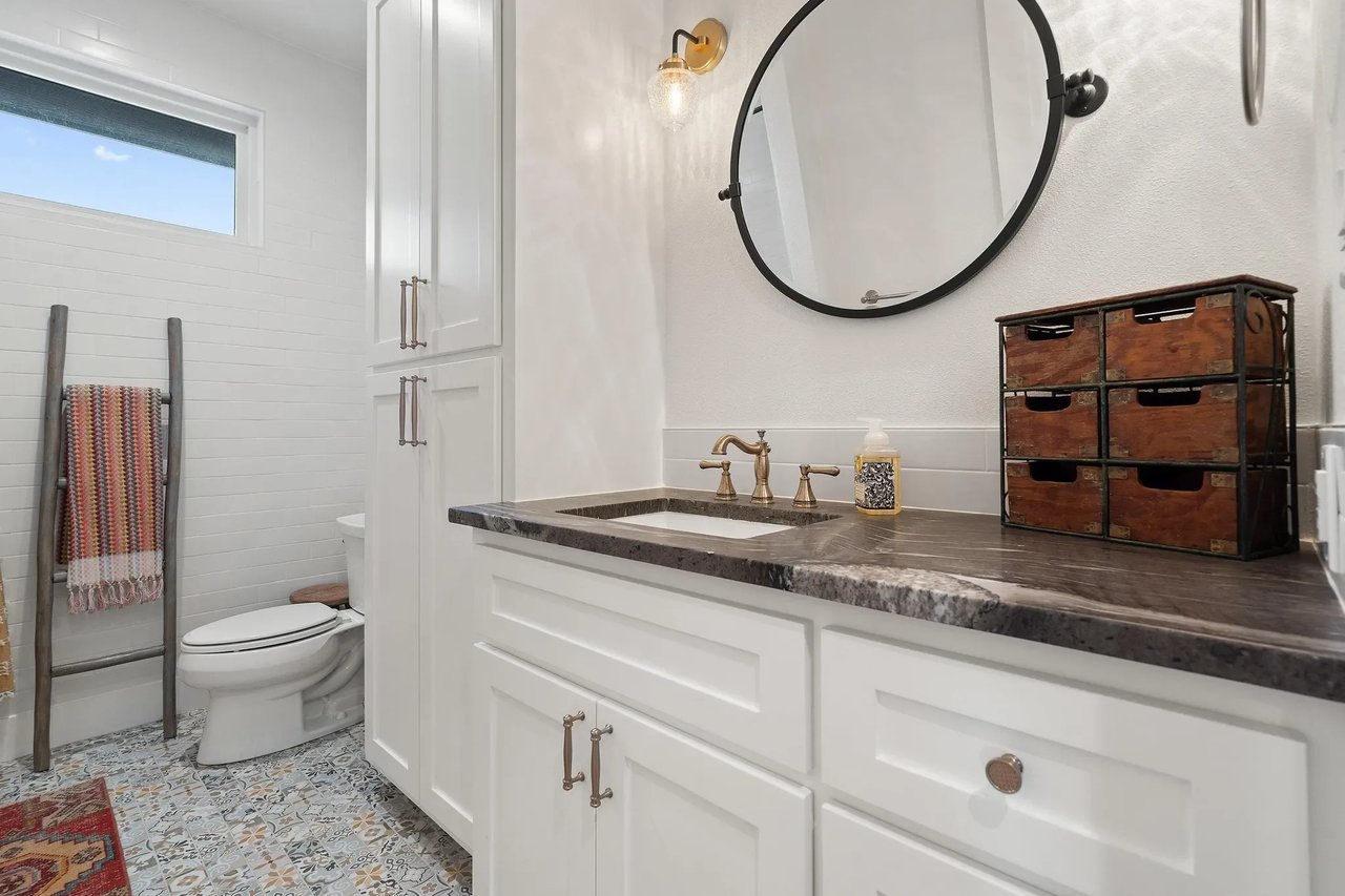 603 Vista View Trl
