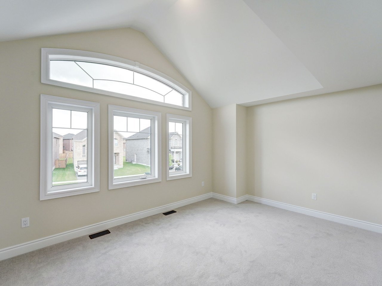 262 West Park Ave