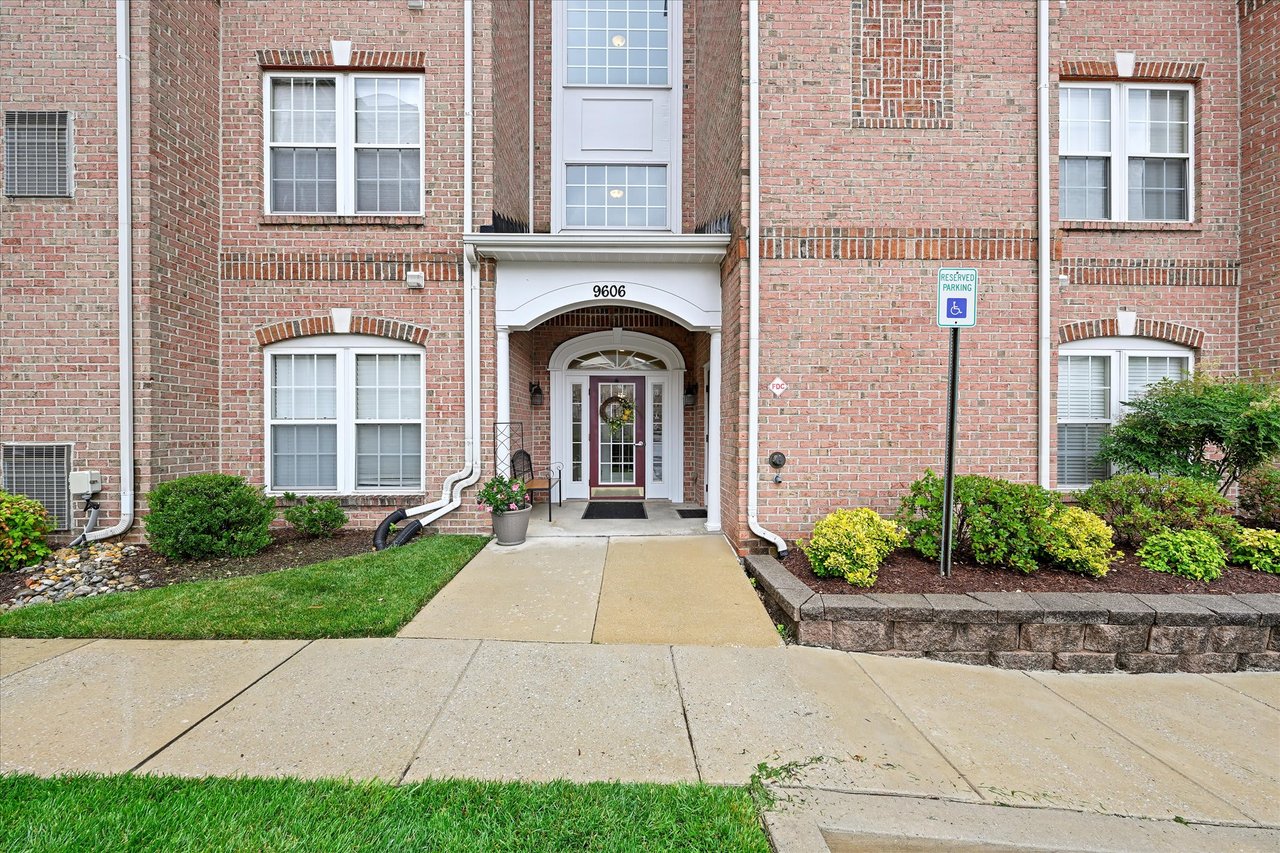 9606-B Amberleigh Lane