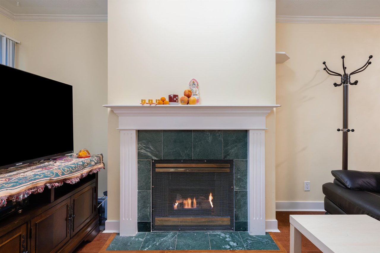 311-1958 E 47th Ave
