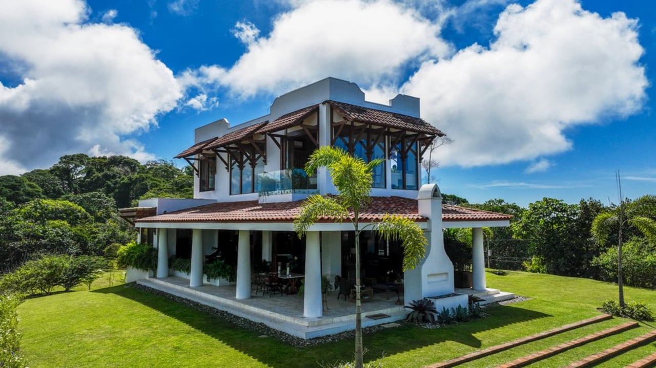Colonial Estate Building Sites, Dominical, Puntarenas