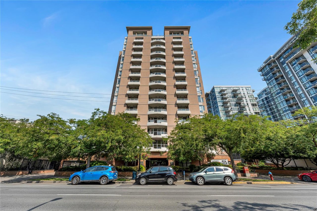 804-930 Yates St, Victoria