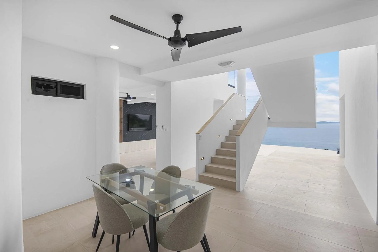 Cliffside Ocean View Estate, Jaco, Puntarenas