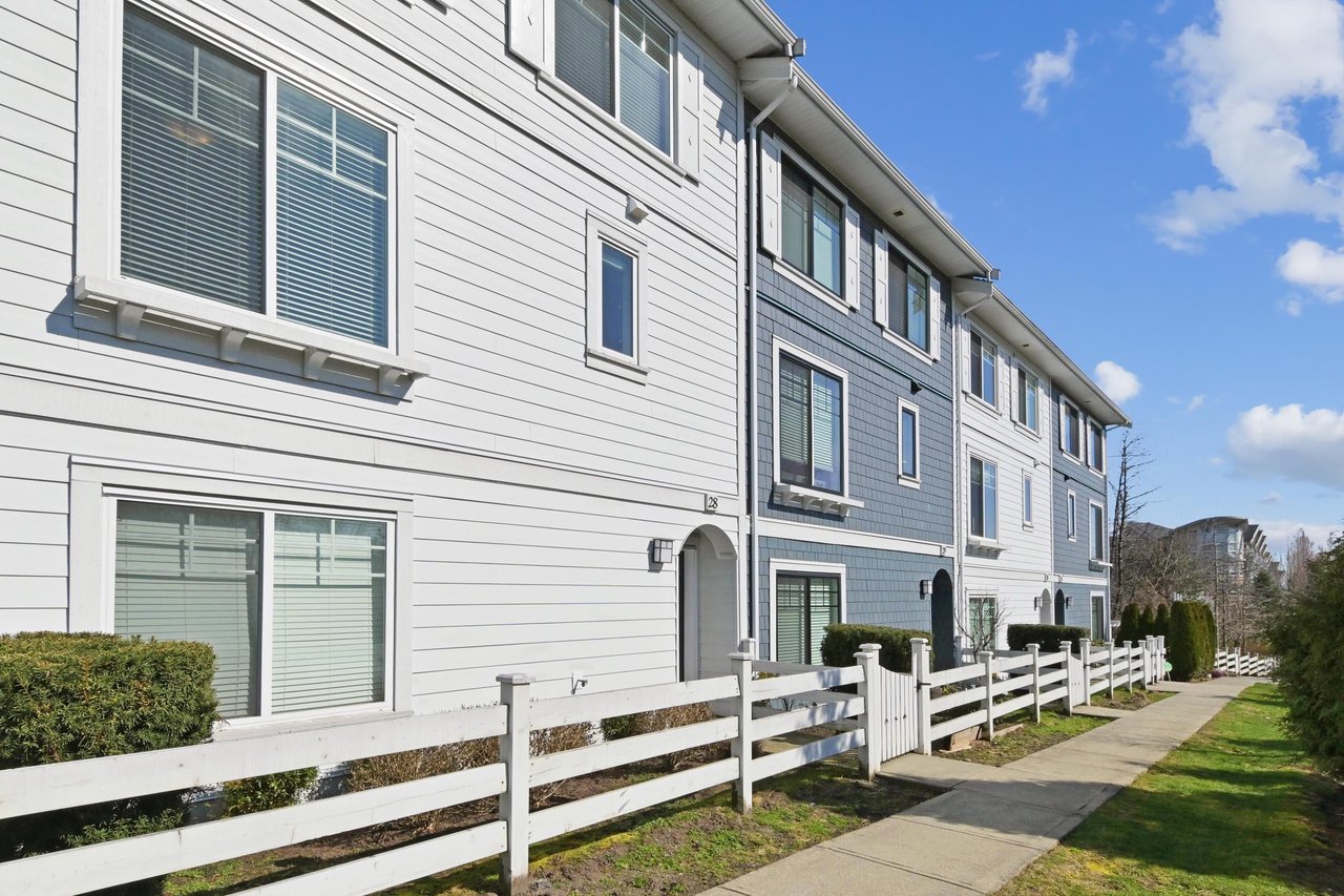 28-19299 64 Ave