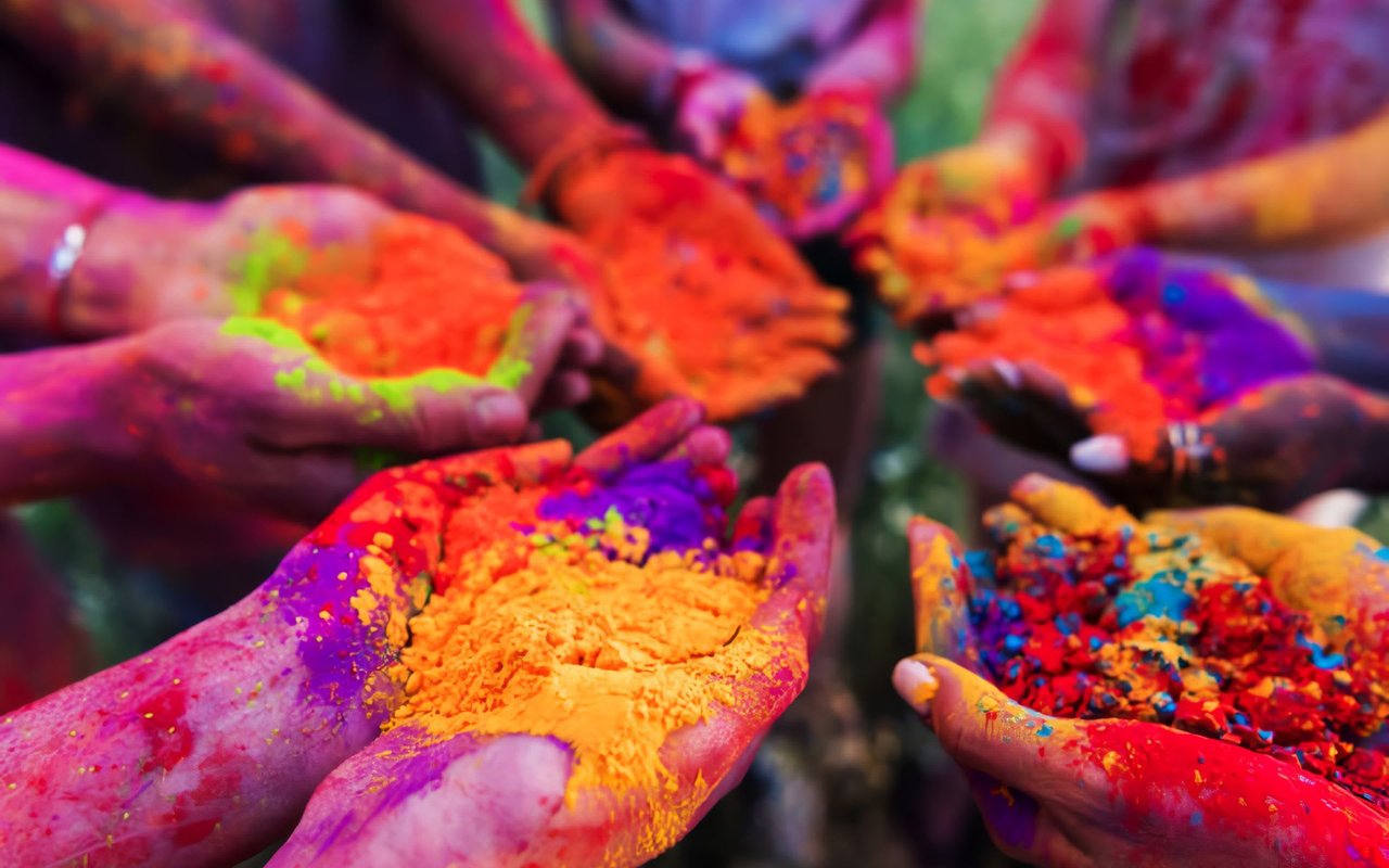 Wishing you Happy Holi Celebrations!