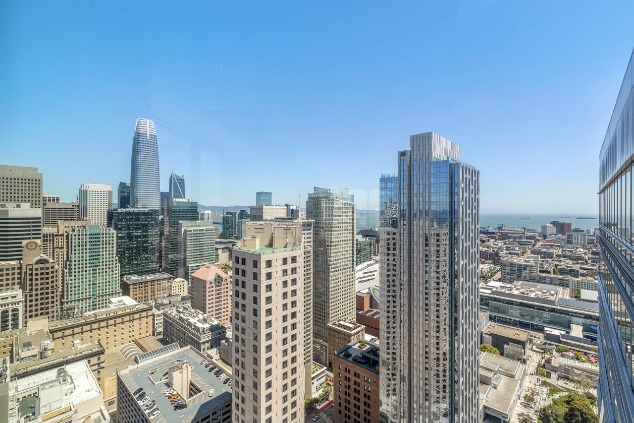 3,905 SqFt Four Seasons Grand Penthouse