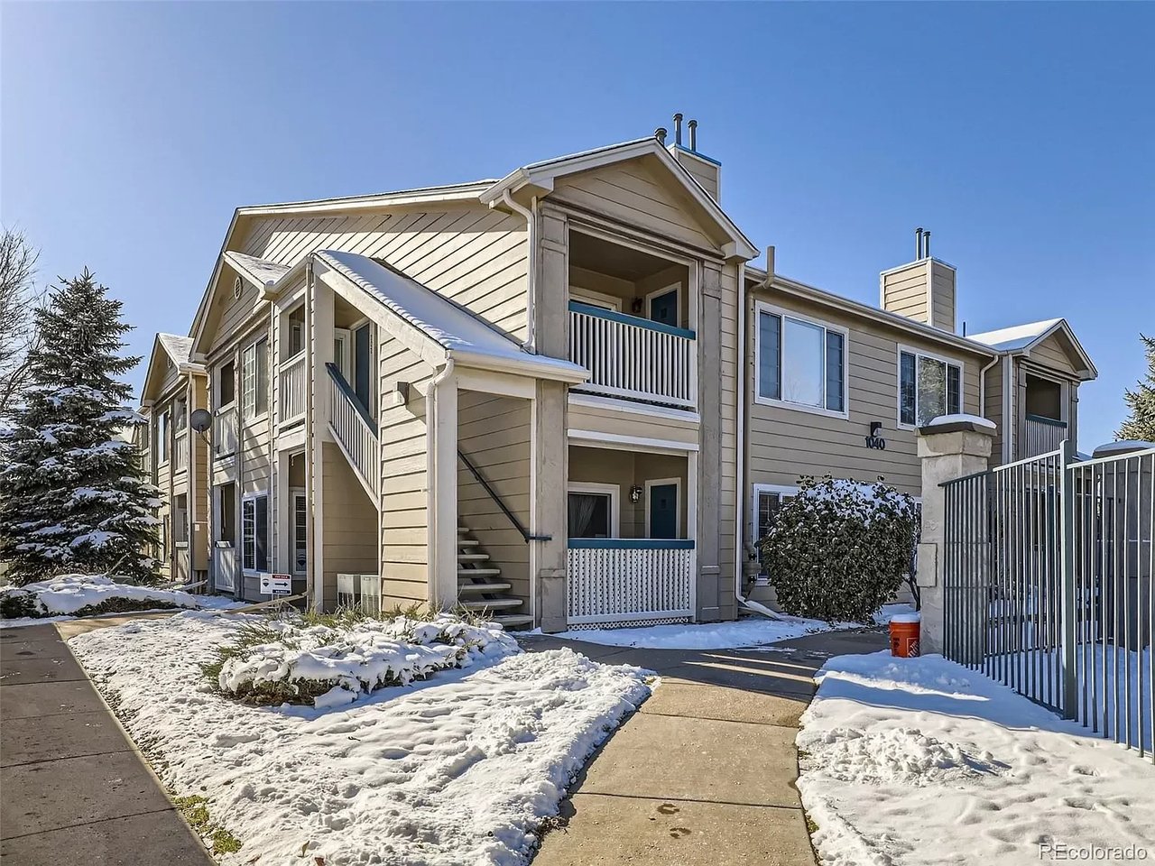 1040 Opal St #102