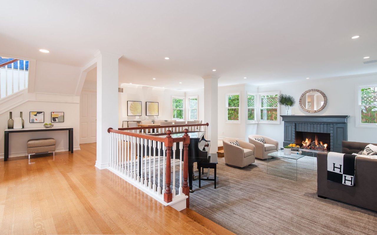 15 Bluff View