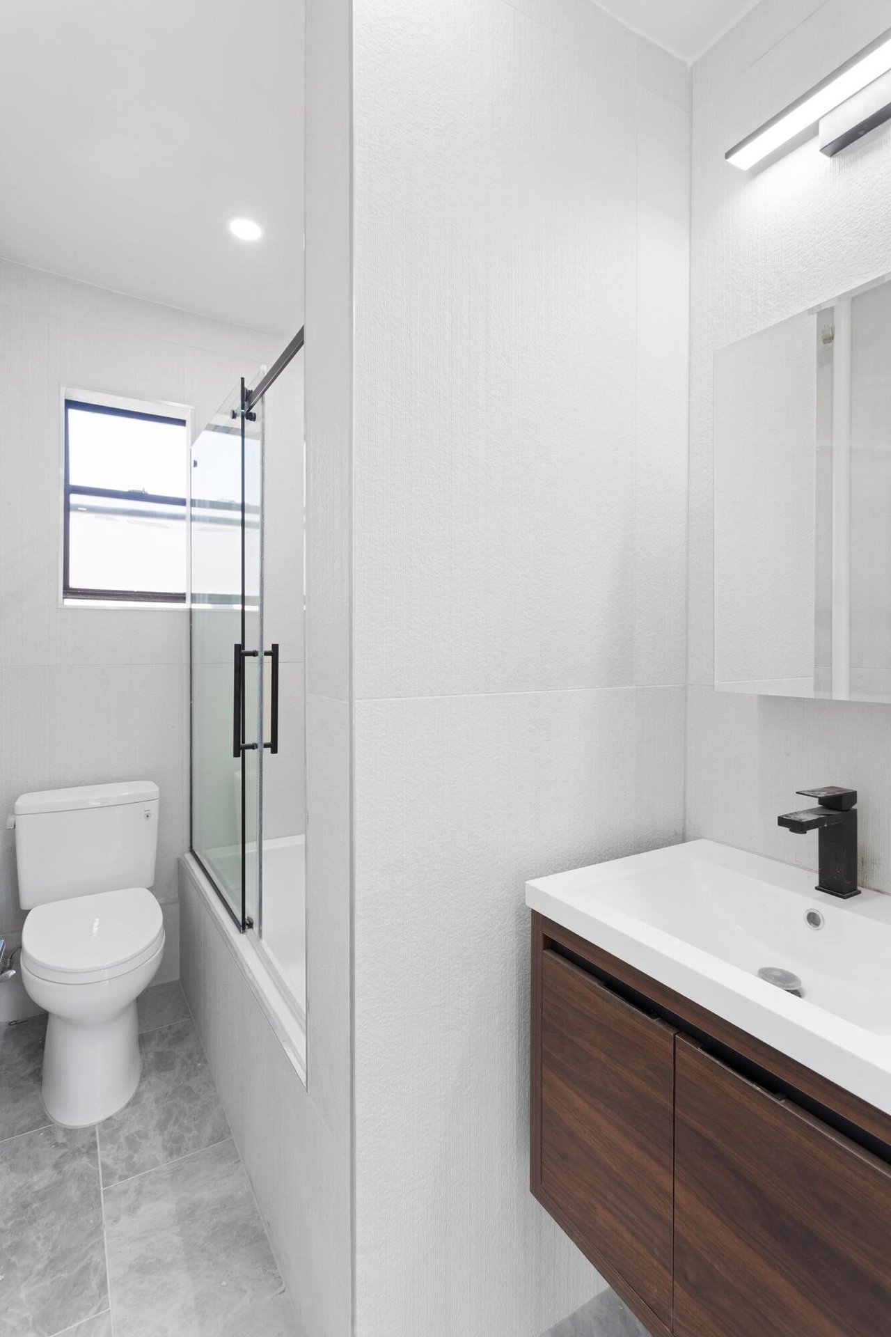 247 East 10th Street, Apt 4