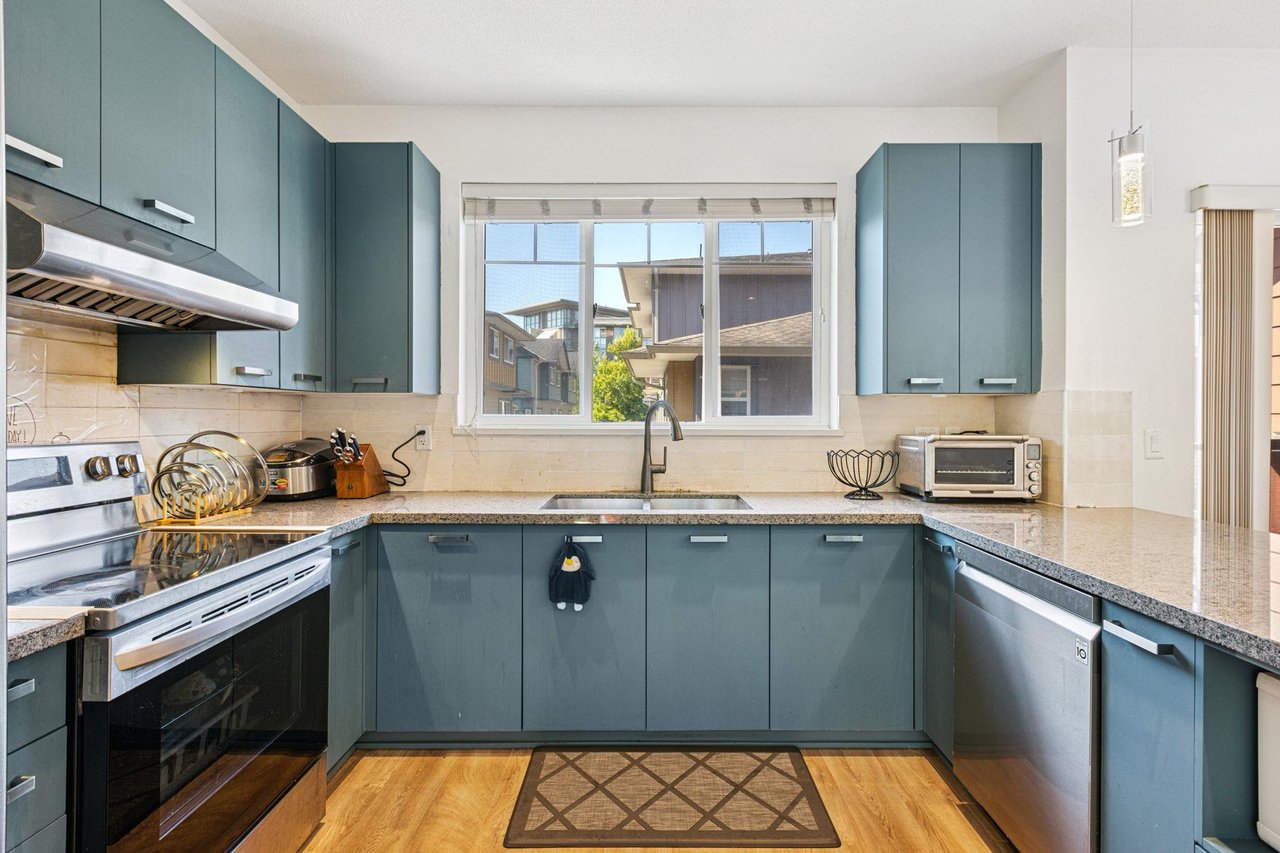 22-9628 Ferndale Rd