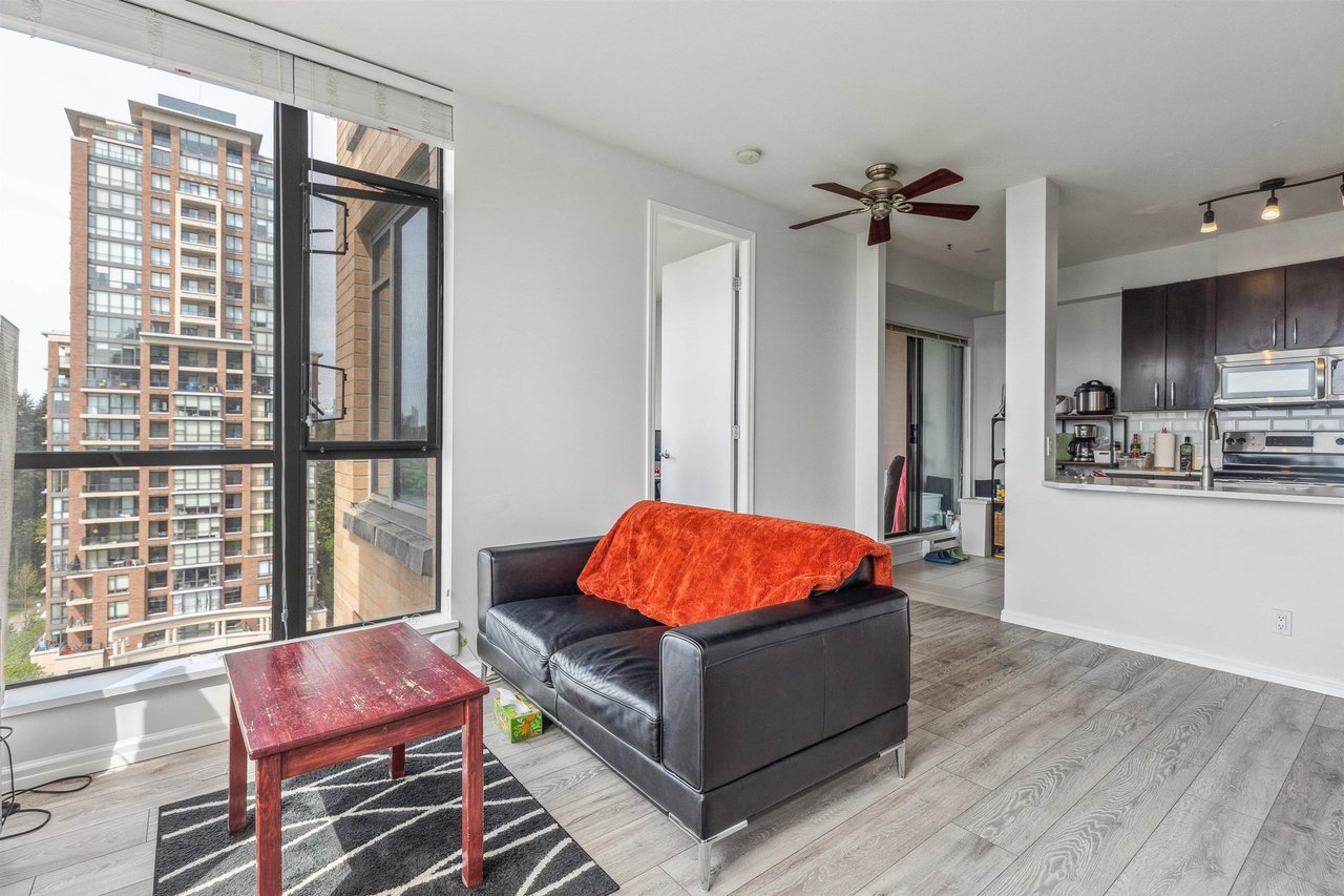 1005-7368 Sandborne Ave
