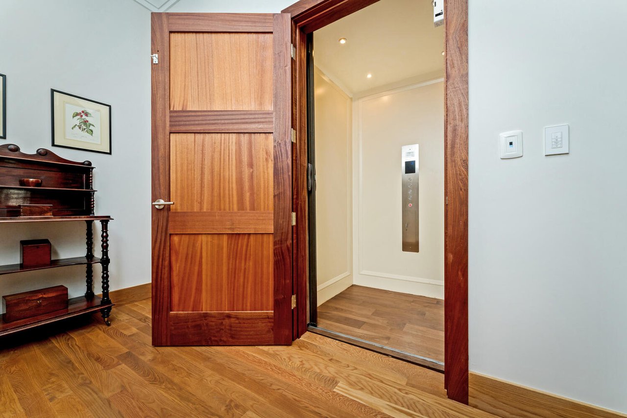 CUSTOM KINGSWAY MASTERPIECE