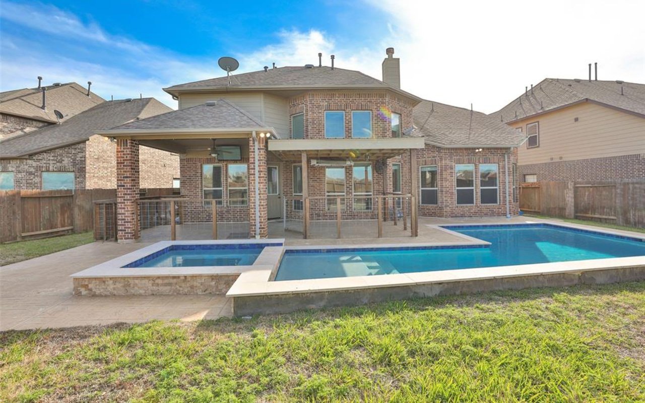31128 Pecan Creek Dr