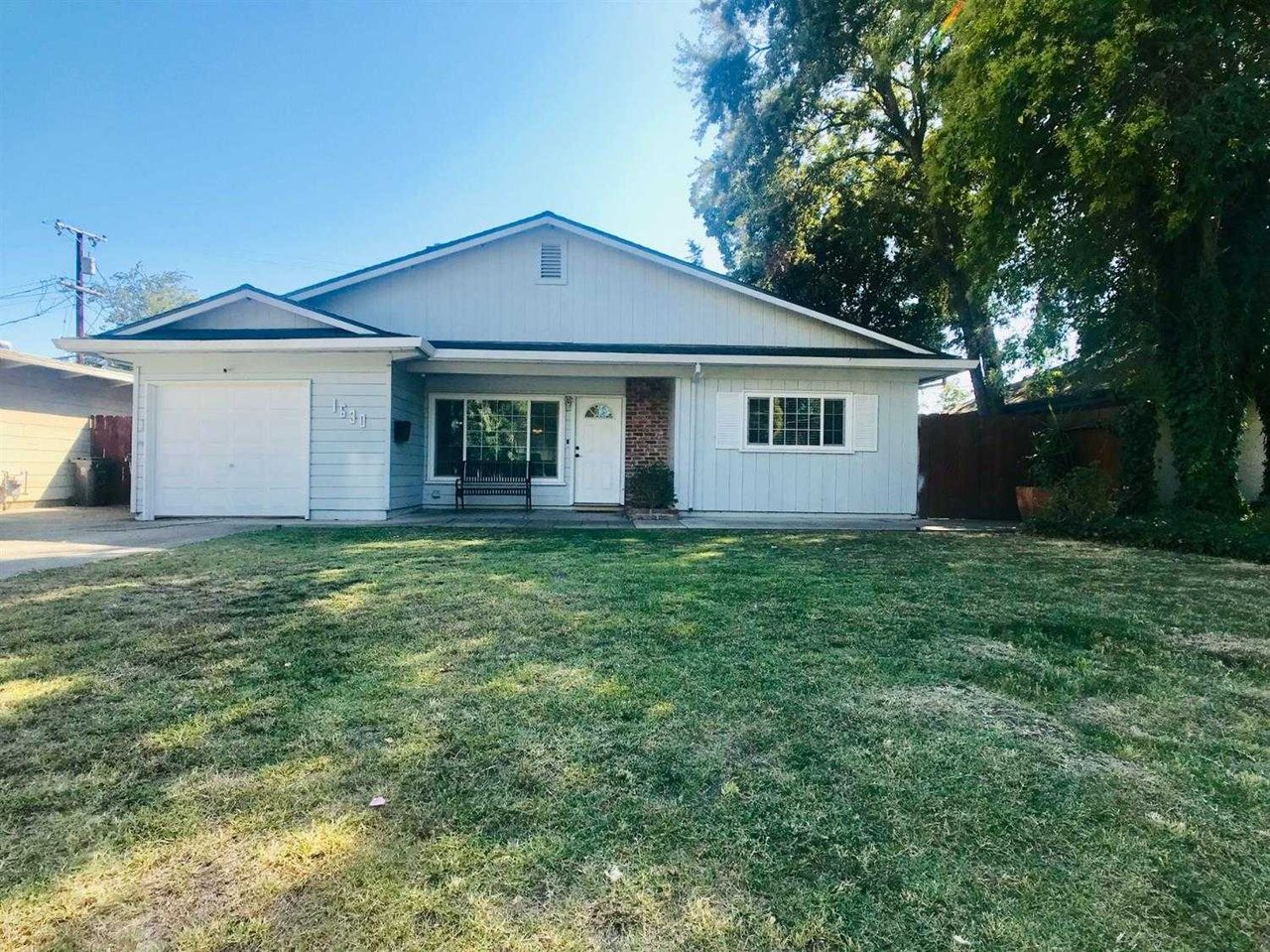 1630 Calhoun Way