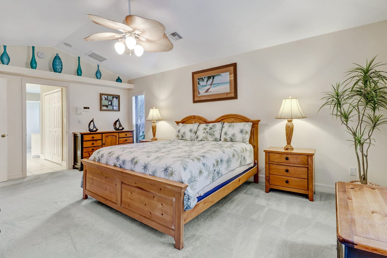 10875 Sea Coral Ct