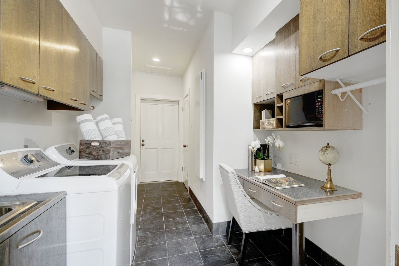3501 Misty Creek Dr