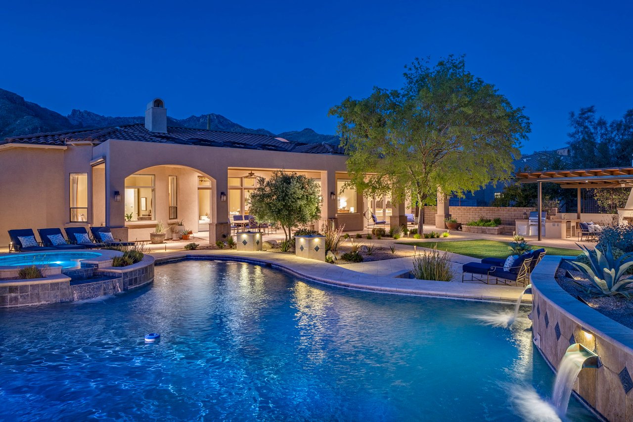 7362 E Autumn Dusk Place