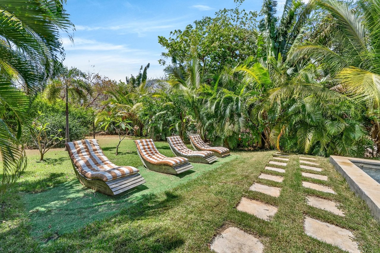 Modern Home in Beachfront Gated Community, Tamarindo, Guanacaste