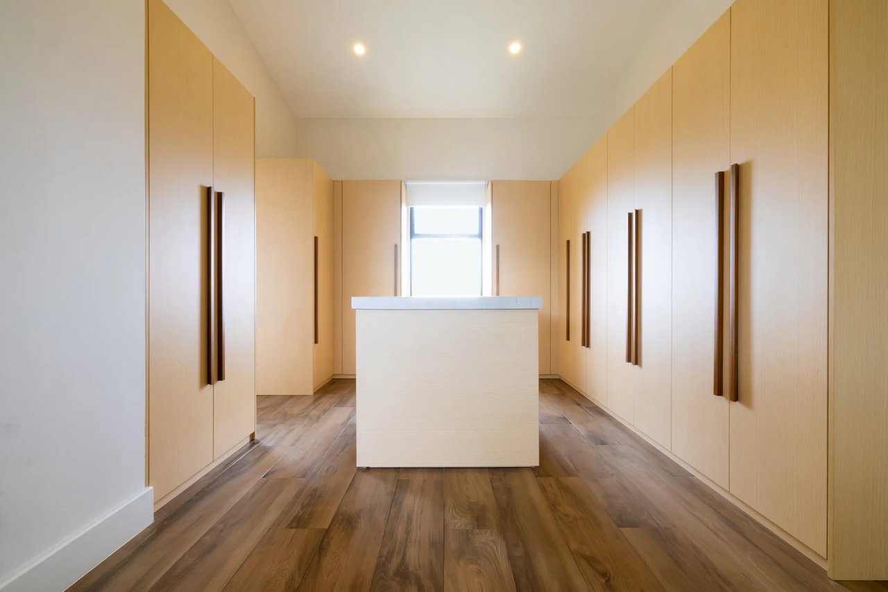 Modern Family Residence, Guacima, Alajuela