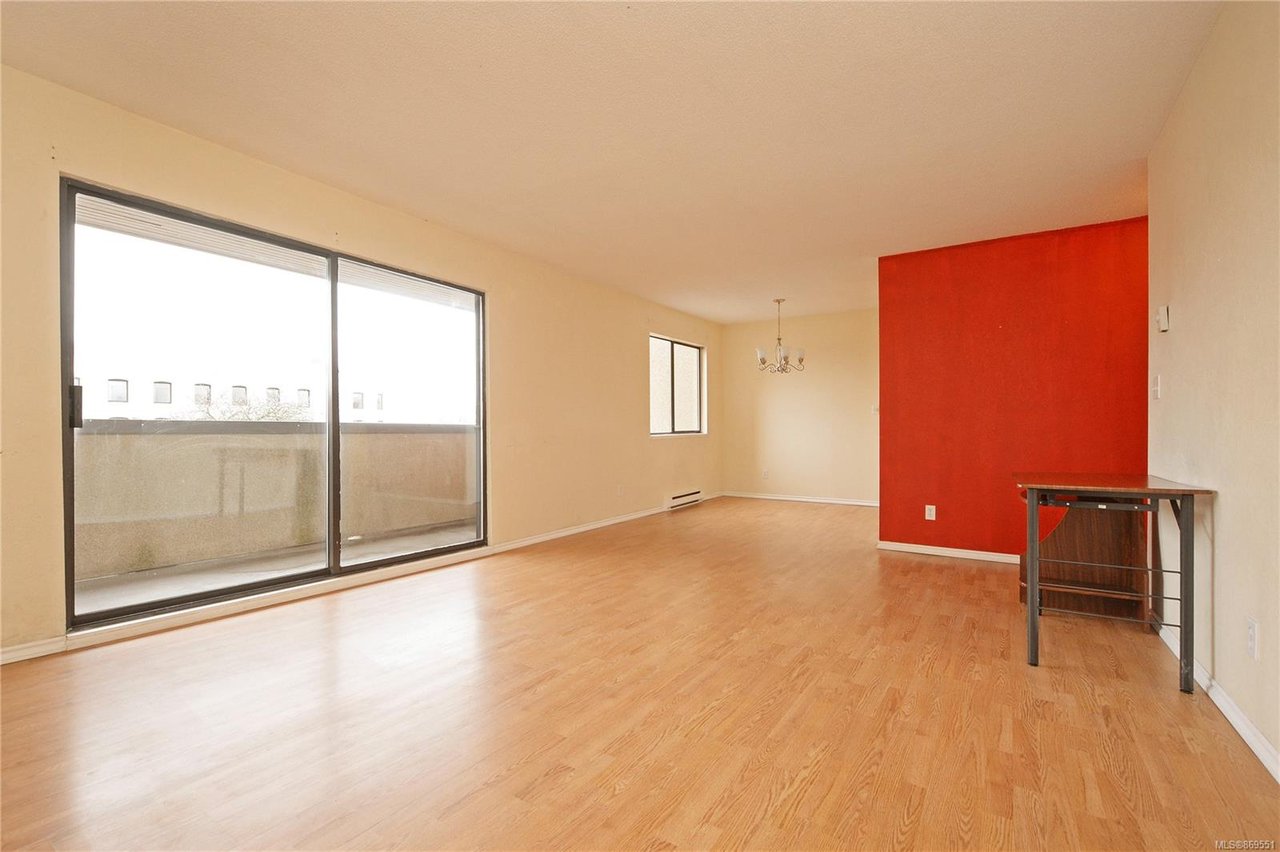 310-755 Hillside Ave