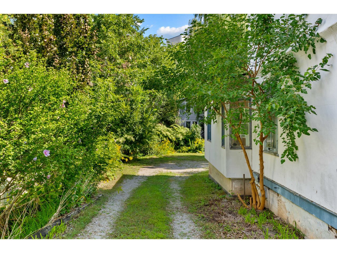 131 Chisholm St