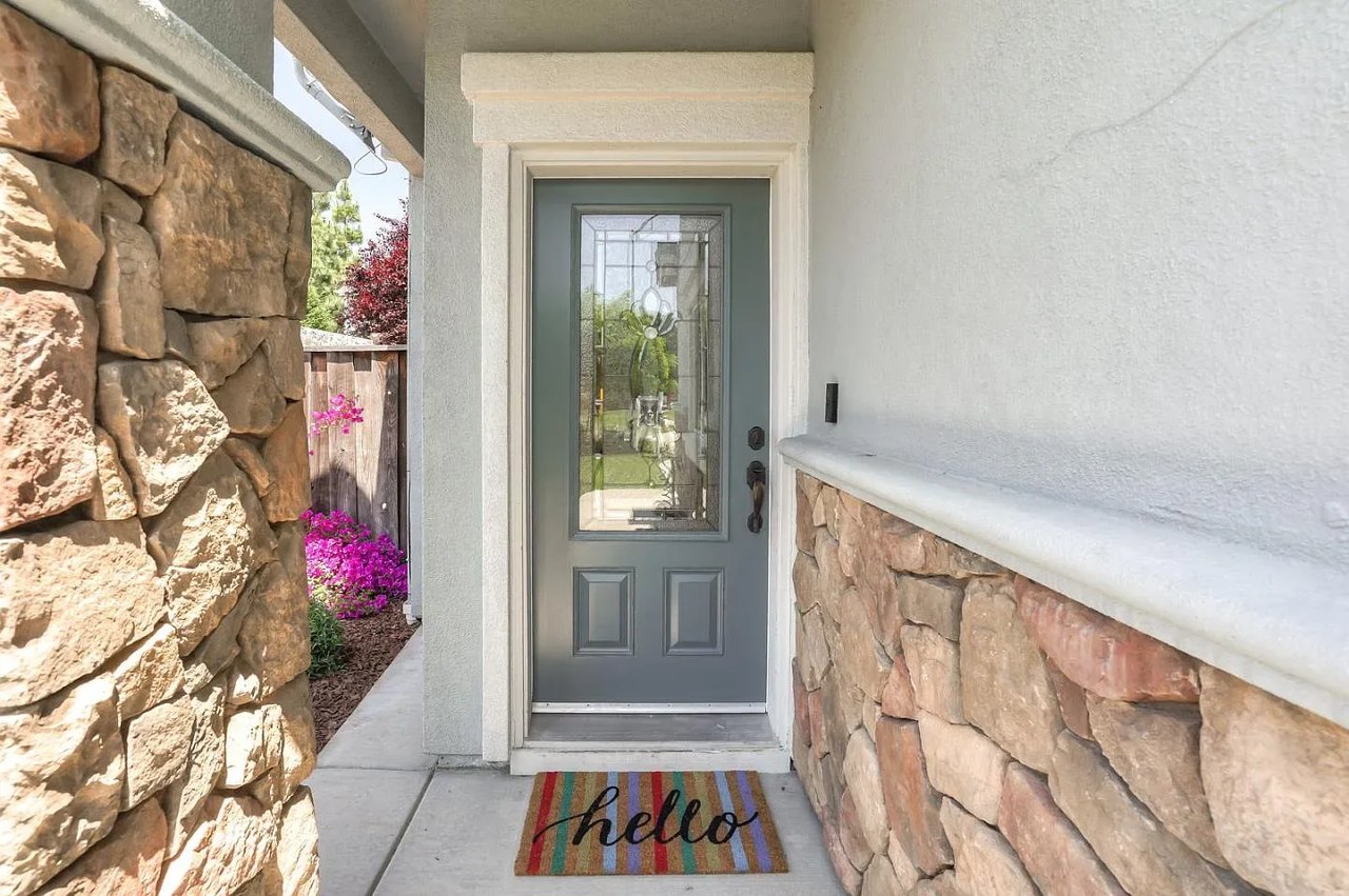 16890 San Jose Ct