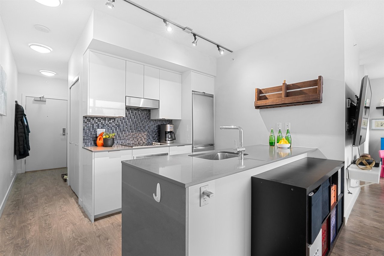 308-2788 Prince Edward St